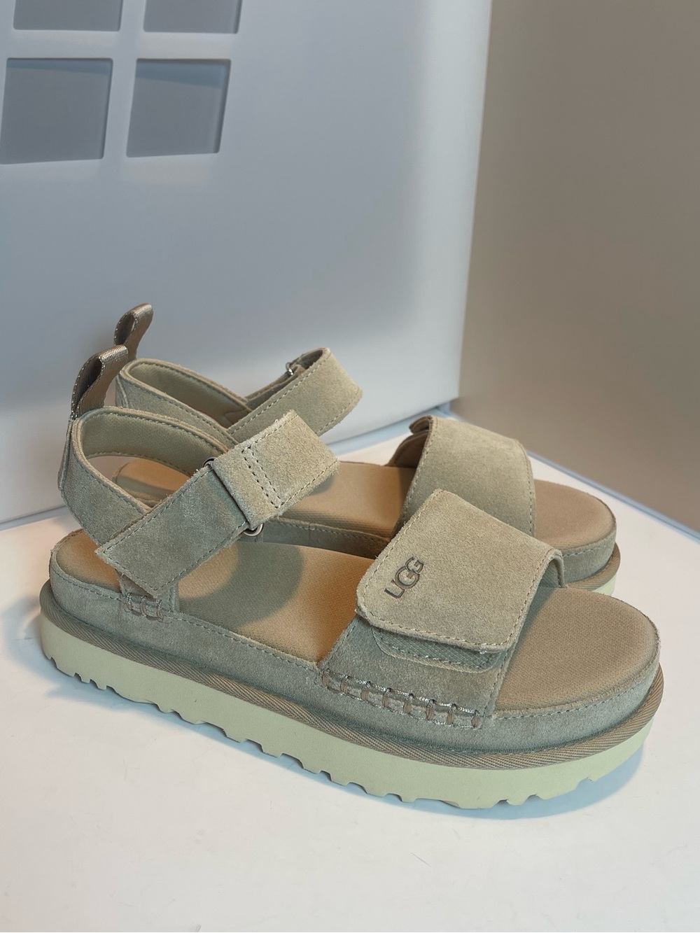 UGG Goldenstar Suede Platform Strap Sandals Sand Size US 8 EU 39